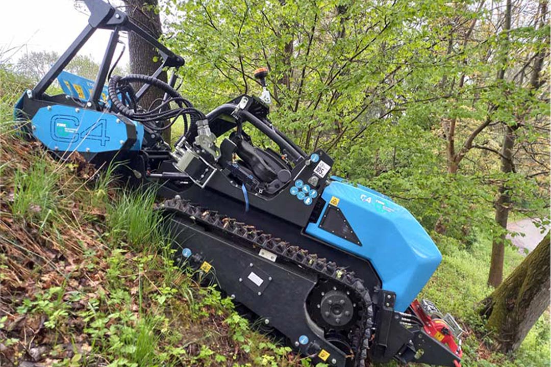 porta-attrezzi-cingolato-radiocomandato-tmu40-9
